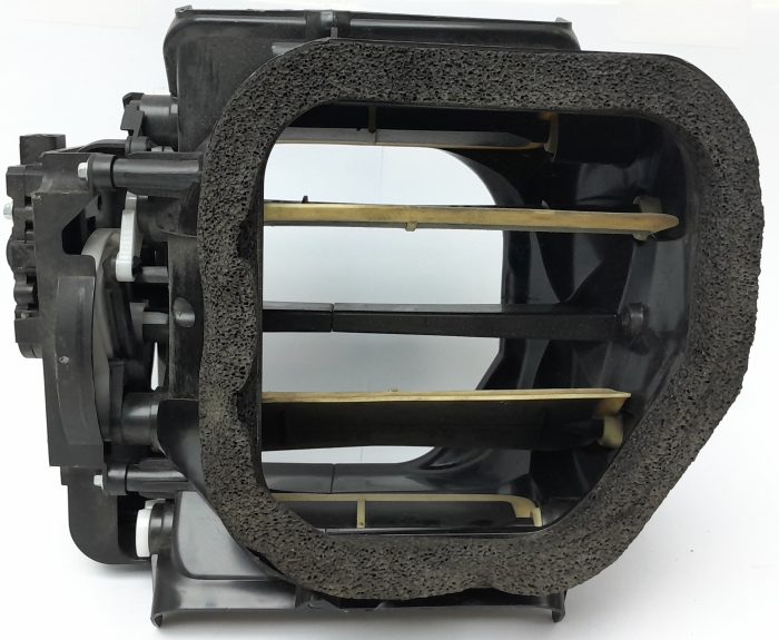 Volkswagen 52428158 Car Part: Interior Heater Flap Motor Actuator - Image 5