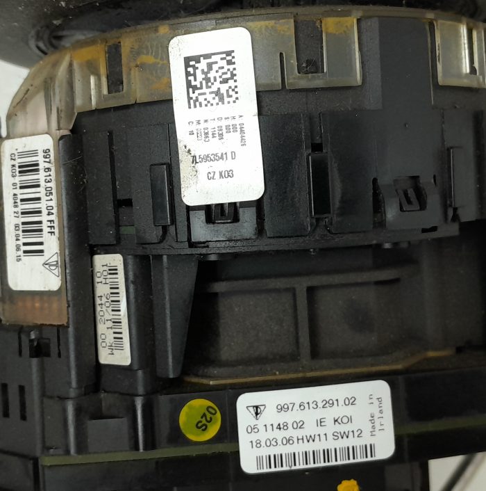 Porsche 99761329102 Power Steering Wheel & Column With Signal Indicator - Image 3