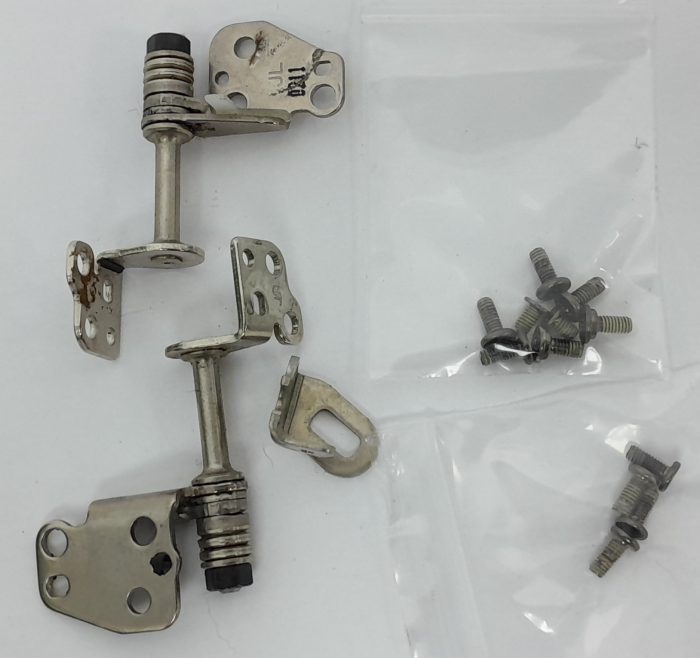 Toshiba Satelliete Pro R850-15E Hinges & Screws - Image 2