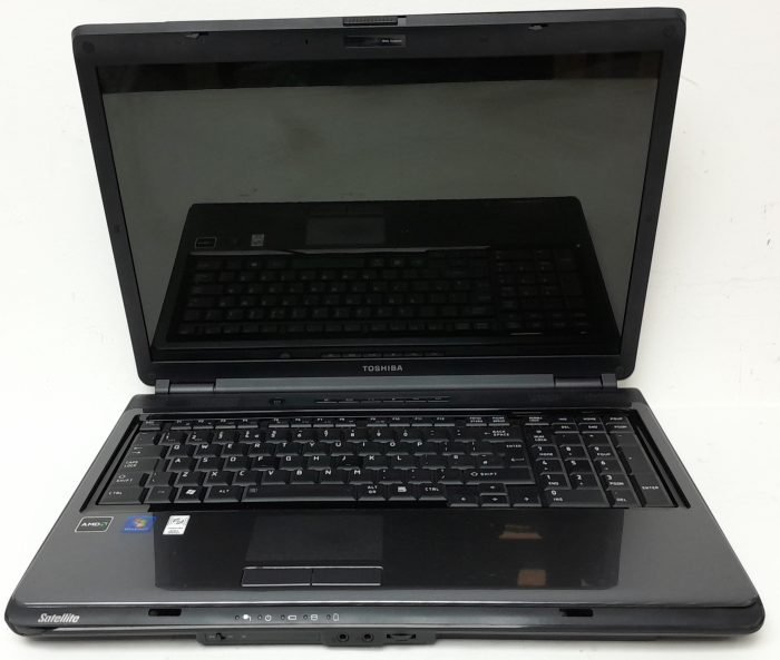 Toshiba Satellite L350-213 - AMD Athton x2 QL-64 2.1GHz - 3GB RAM - 17" - 120GB SSD - Windows 10 Home - Image 2