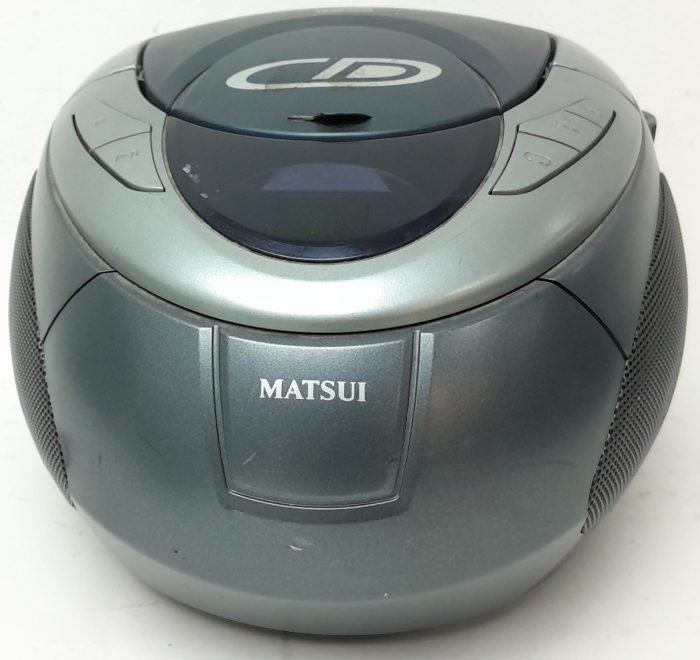 Matsui CD11 CD Player with AM/FM Radio - Image 2