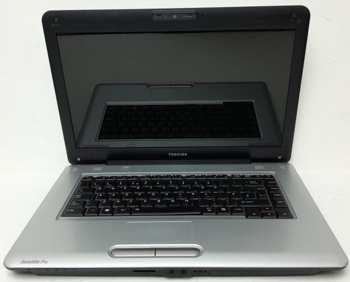 Toshiba Satellite Pro L450-13P - Celeron 900 2.2GHz - 2GB RAM - 15.6" - 250GB HDD - Windows 10 Pro - Image 2
