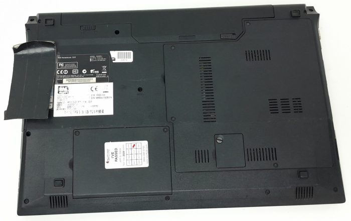 RM Education RM320 W255EU - i3-2370M 2.4GHz - 4GB RAM - 15.6" - 120GB SSD - Windows 10 - Image 5
