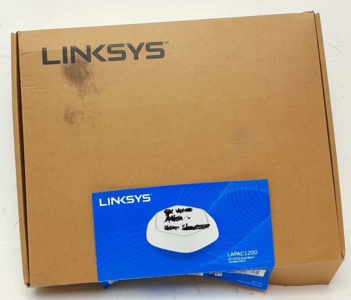 Linksys LAPAC1200 AC1200 Dual Band Access Point with PoE - Image 3