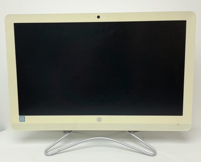 HP 24-e035na - i3-7100 2.4GHz - 8GB Ram - 24" - 256GB SSD - Windows 11 Home - Image 2