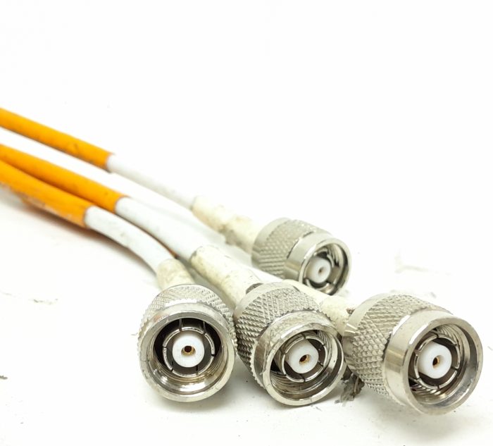 Cisco AIR-ANT2566P4W-R 2.4 GHz 6 dBi/ 5 GHz 6 dBi Directional Antenna 4-Ports RP-TNC Access Point - Image 5