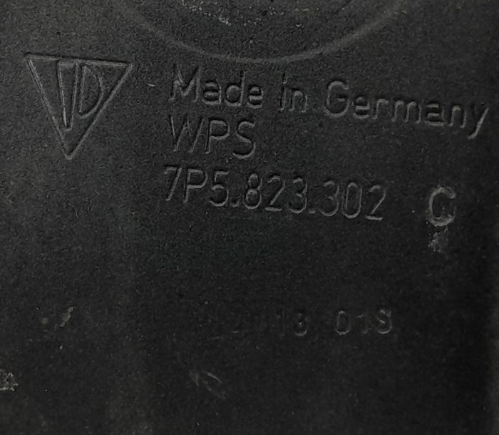 Porsche 7P5823302C Cayenne 92A Front Right Bonnet Hinge 2014 24565064 - Image 3