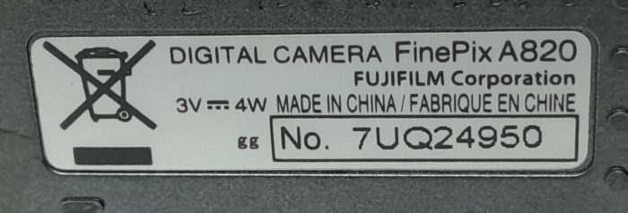 Fujifilm FinePix A820 8.3MP 4X Optical Zoom Digital Camera - Image 3
