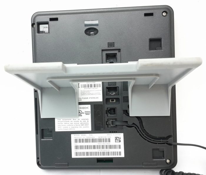 Avaya 9608G IP Terminal Desk Phone - Image 4