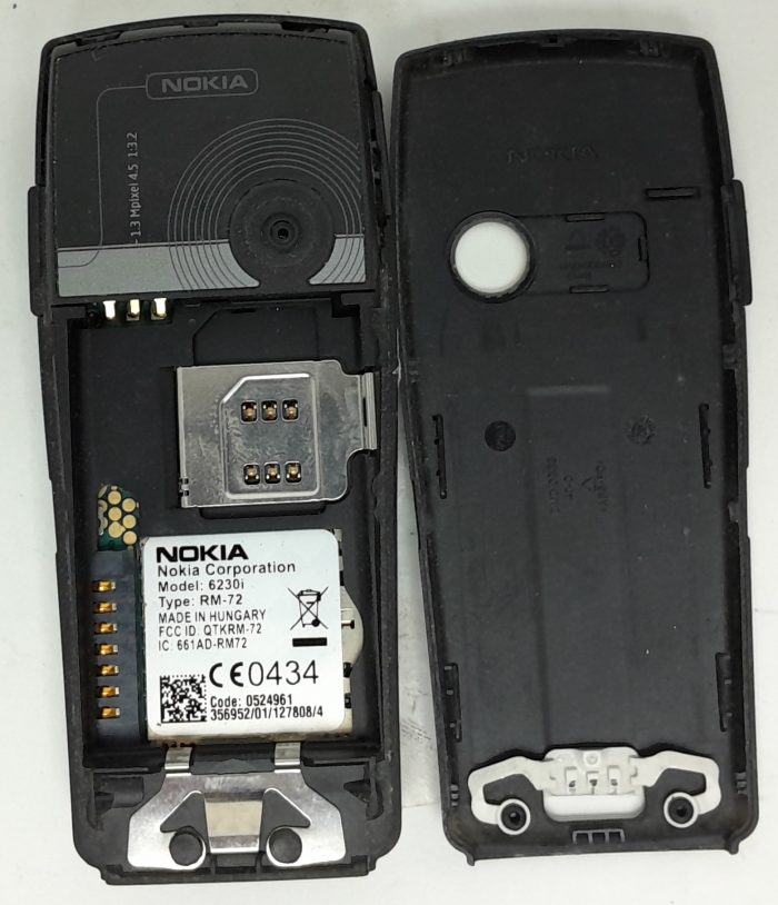 Nokia 6230i Vintage Mobile Phone - Image 4