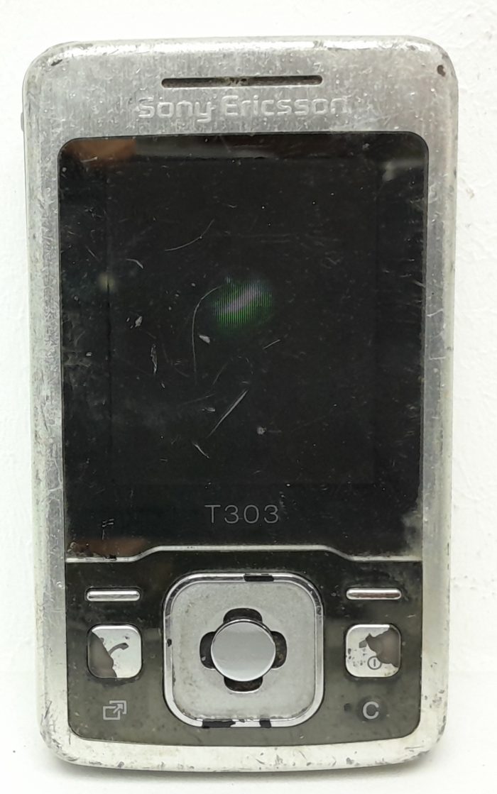 Sony Ericsson T303 Mobile Phone - Image 6