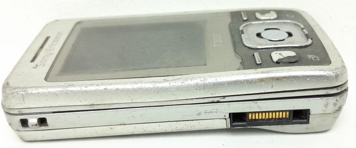 Sony Ericsson T303 Mobile Phone - Image 5