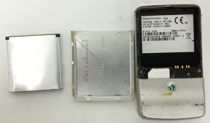 Sony Ericsson T303 Mobile Phone - Image 4