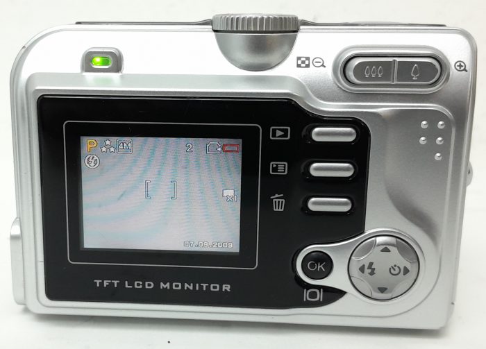 Vivitar ViviCam 4345 4MP 3X Optical Zoom Digital Camera - Image 8