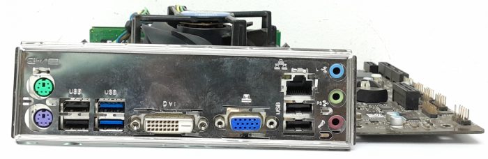 MSI H8IM-P33 - Core i3-4130 @ 3.40 - 6GB RAM - Motherboard with I/O Shield - Image 4