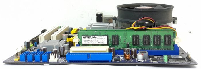 Foxconn	N15235 - Pentium Dual Core 2.80 - 4GB RAM - Motherboard with I/O Shield - Image 5