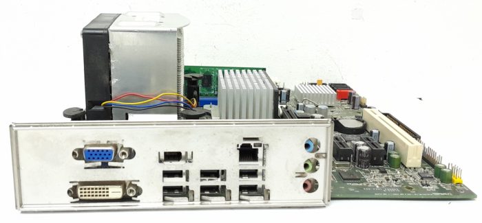 Intel E210882 - Core (TM) 2 Duo E4500 2.20 - 2GB MB - Motherboard with I/O Shield - Image 4