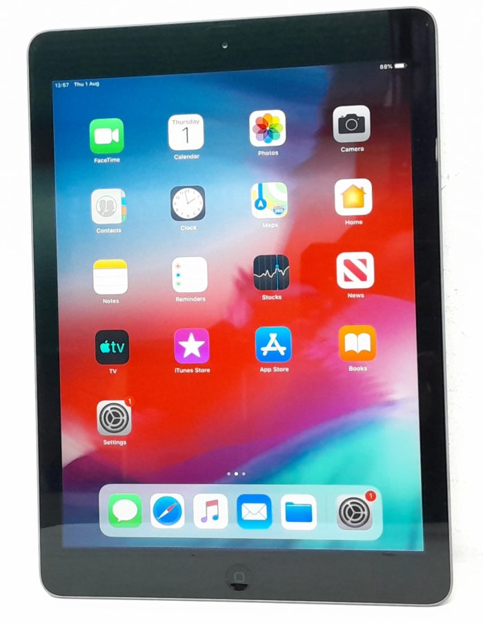 Apple A1474 16GB 9.7" iPad Air (1st Gen) - Image 2