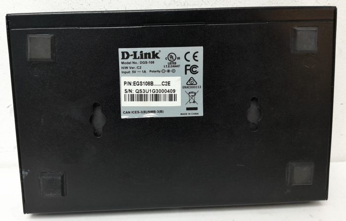 D-Link DGS-108 8-Port Gigabit Ethernet Switch - Image 3
