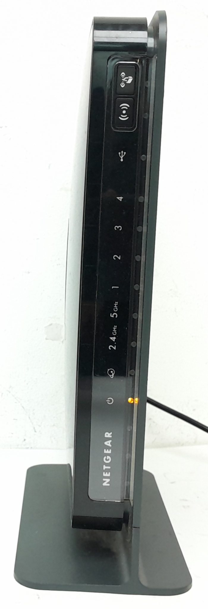 Netgear N600 WNDR3700v4 Wireless Dual Band Gigabit Router - Image 2