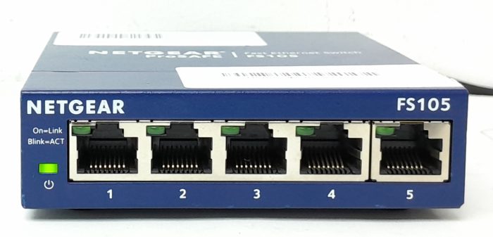 Netgear ProSafe FS105 V3	5 Port 10/100 Switch - Image 2