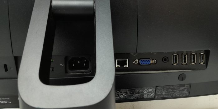 All In One PC - Dell OptiPlex 3030 - i5-4590S @ 3.00GHz - 4GB Ram - 19.5" - 240GB SSD - Windows 11 Pro - Image 6