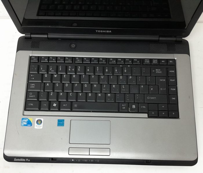 Cheap Windows Laptop - Toshiba Satellite Pro L300-29D (PSLB9E-04G007EN) - Celeron 2 Duo T5870 2GHz - 2GB Ram - 15.4" - 250GB HDD - Windows 10 Pro - Image 8