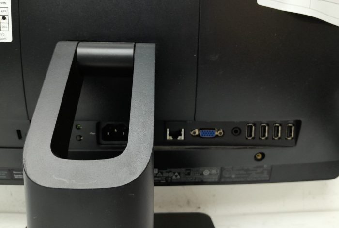 Dell All In One PC OptiPlex 3030 - Core i5-4590S @ 3.00GHz - 8GB Ram - 19.5" - 120GB SSD - Windows 11 Pro - Image 6