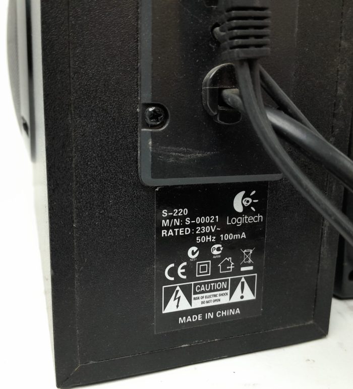 Logitech Speakers S220 - Image 3