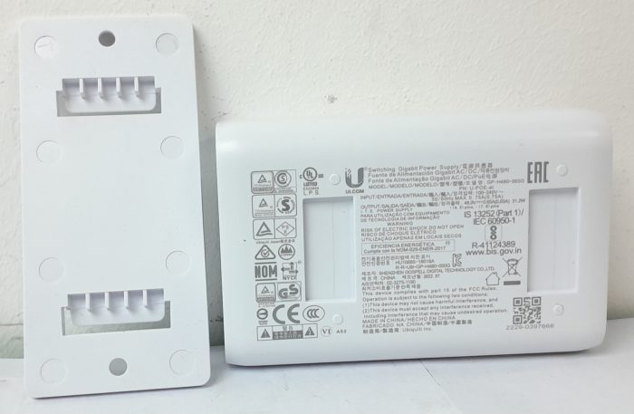Ubiquiti PoE Power Supply GP-H480-065G - Image 4