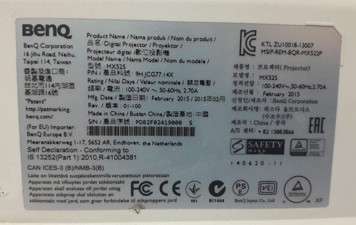 BenQ Projector HDMI VGA with 2684 Lamp Hours Used MX525 - Image 3