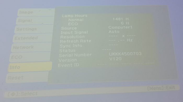 Epson Projector HDMI VGA with 1481 Lamp Hours Used EB-470 H456B - Image 2