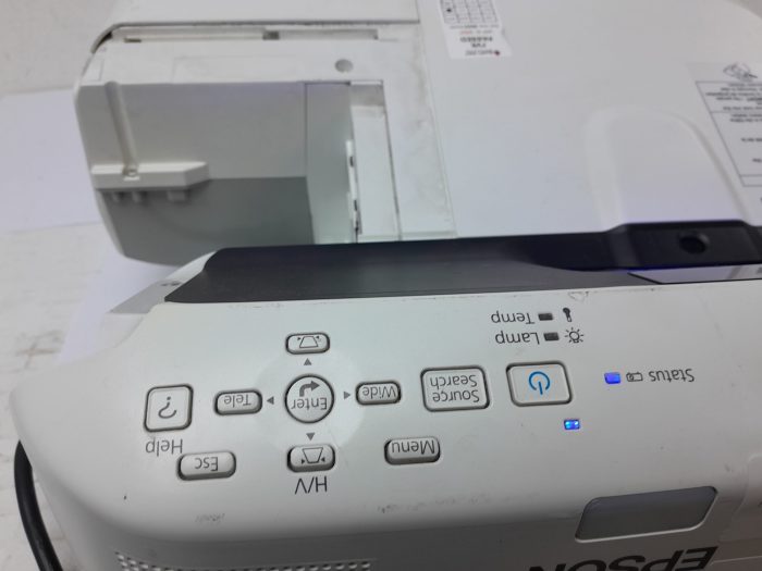 Epson Projector HDMI VGA with 1481 Lamp Hours Used EB-470 H456B - Image 8