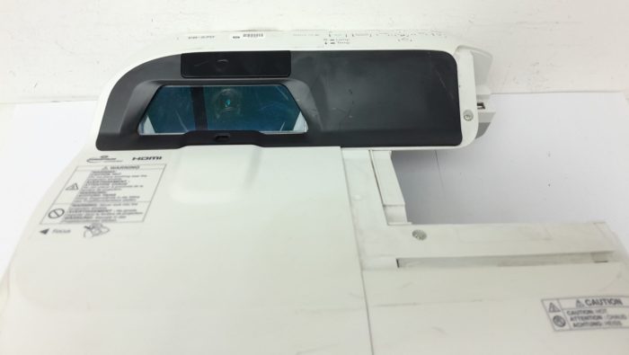 Epson Projector HDMI VGA with 1481 Lamp Hours Used EB-470 H456B - Image 4
