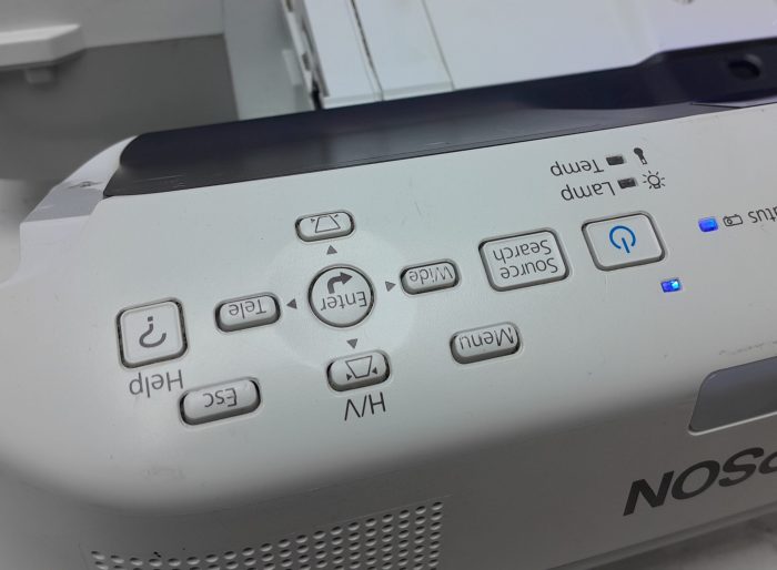 Epson Projector HDMI VGA with 1329 Lamp Hours Used EB-570 H605B - Image 7