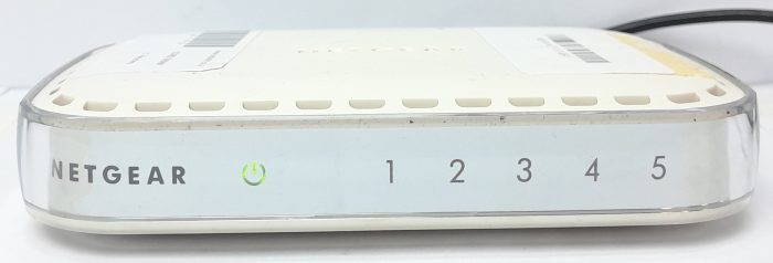 Netgear Ethernet Gigabit Switch 5 Port 10/100/1000M GS605 - Image 2