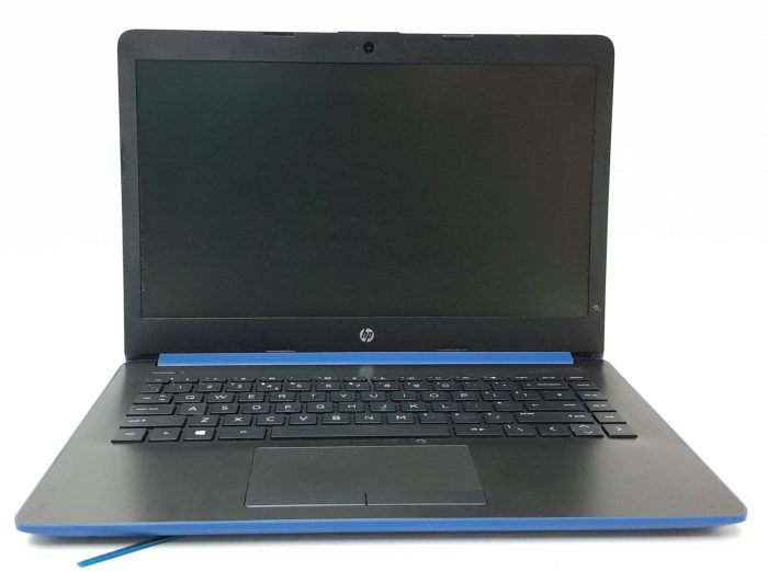 HP Windows Laptop 14-CM0599NA - AMD Ryzen 3 2200U @ 2.5GHz - 4GB RAM - 14" - 128GB SSD - Windows 11 Home - Image 2