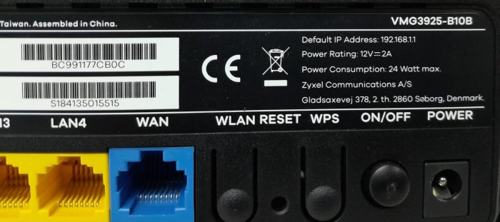 ZyXEL Modem Router VMG3925-B10B with charger - Image 3