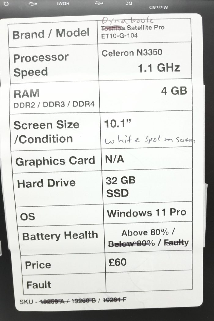 Dynabook Tablet with Keyboard Satellite Pro ET10-G-104 - Celeron N3350 @ 1.1GHz - 4GB RAM - 10.1" - 32GB SSD - Windows 11 Pro - Image 3