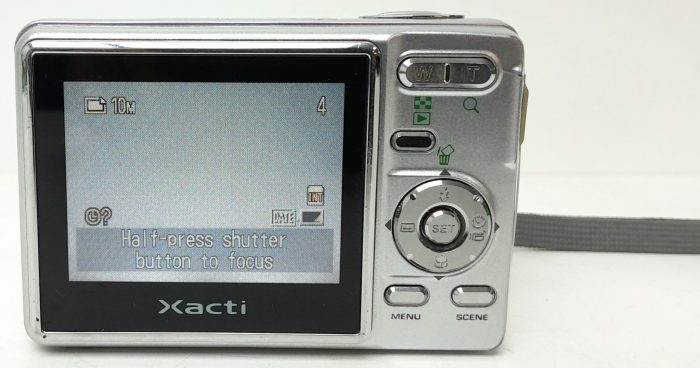 Sanyo Xacti 7.1MP Digital Camera VPC-S70EX - Image 6