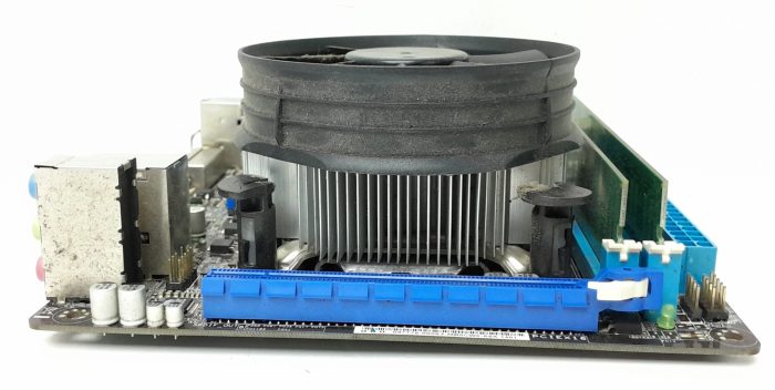 MSI Motherboard With I/O Shield H61M-P31 G3 LGA1155 DDR3 MICRO ATX - Image 6