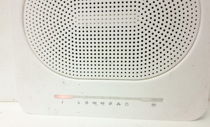 Technicolor Wireless Router TG589vac v2 - Image 6