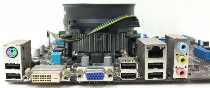 Asus Motherboard With I/O Shield P8H61-MX R2.0 LGA1155 DDR3 MICRO ATX - Image 6