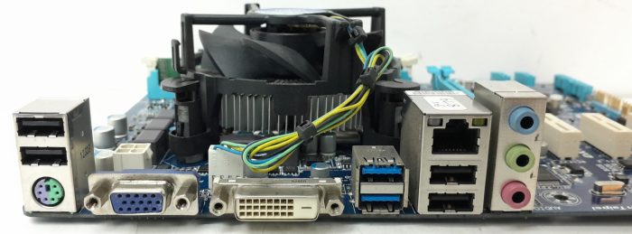 Gigabyte Motherboard i3-3220 With I/O Shield GA-H61MA-D2V LGA1155 DDR3 MICRO ATX - Image 6