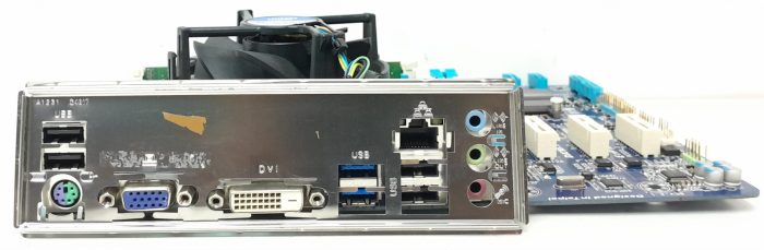 Gigabyte Motherboard i3-3220 With I/O Shield GA-H61MA-D2V LGA1155 DDR3 MICRO ATX - Image 5
