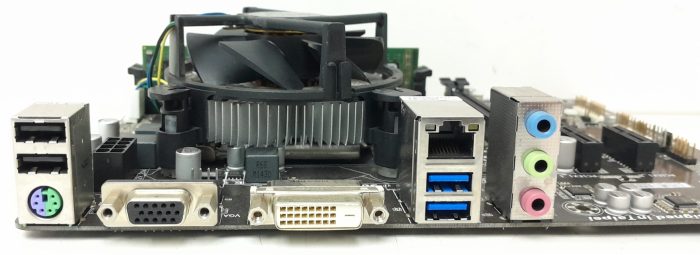 Gigabyte Motherboard With I/O Shield GA-H81M-DS2V LGA1150 DDR3 MICRO ATX - Image 6