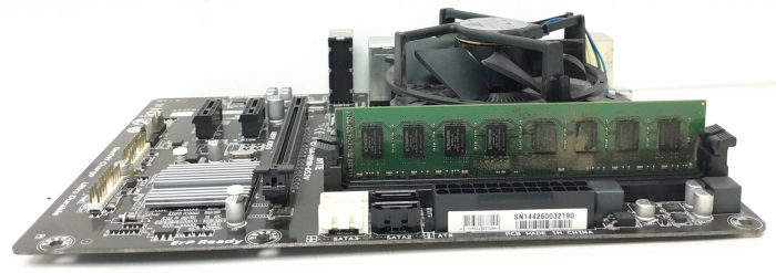 Gigabyte Motherboard With I/O Shield GA-H81M-DS2V LGA1150 DDR3 MICRO ATX - Image 5
