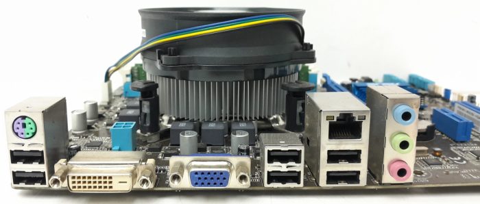 Asus Motherboard With I/O Shield P8H61-MX LGA1155 DDR3 MICRO ATX - Image 7