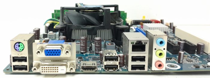 Intel Motherboard With I/O Shield DH55TC LGA1156 DDR3 MICRO ATX - Image 6
