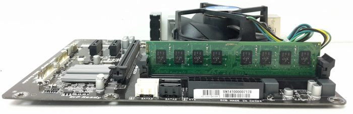 Gigabyte Motherboard With I/O Shield GA-H81M-DS2V LGA1150 DDR3 MICRO ATX - Image 5